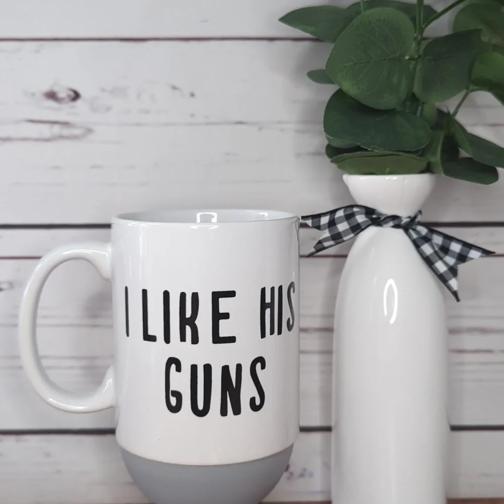 Pair of Guns and Buns Funny Mugs for‎ Couples Husband and Wife Coffee Mugs Gift